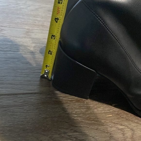 NOVACAS Talia Stretch Vegan Leather Bootie In Black | Size 41/10 - Picture 14 of 15